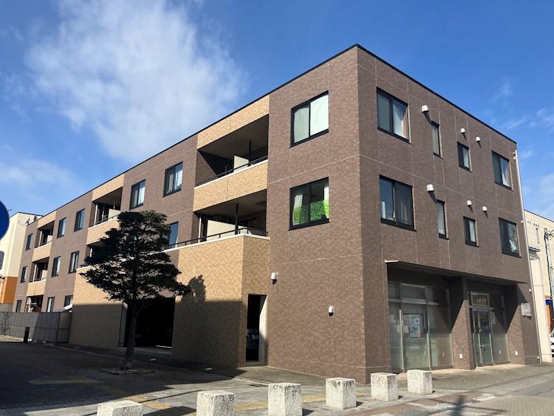 アゼリアコート宿郷(2LDK/1階)