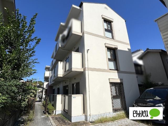 ベストホームズ