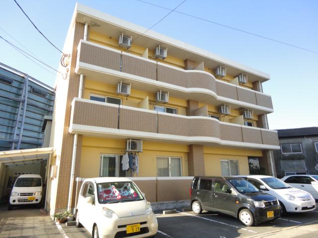 GARDEN ONE