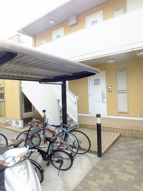 シャーメゾン春日出