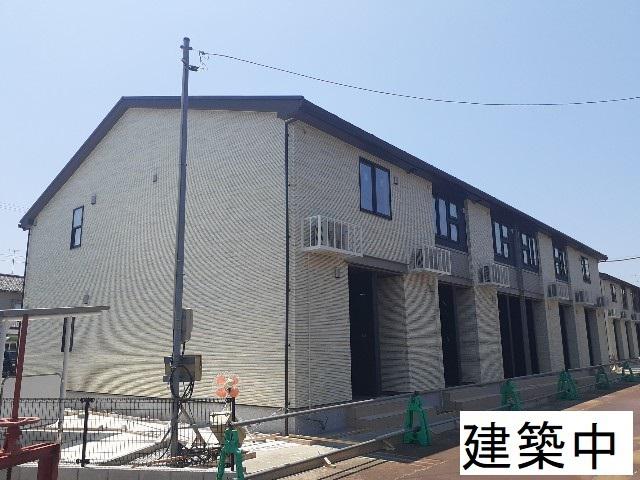 ヒカルサ高岡角イースト