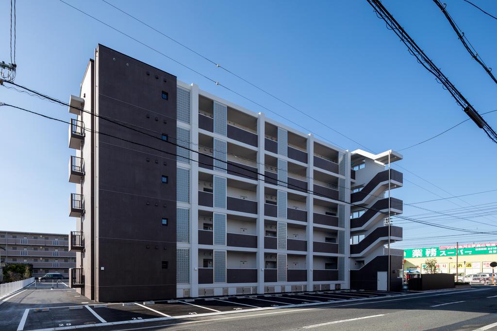 ルネッサ駅南