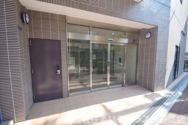 HR・FRONT・REGAL新森