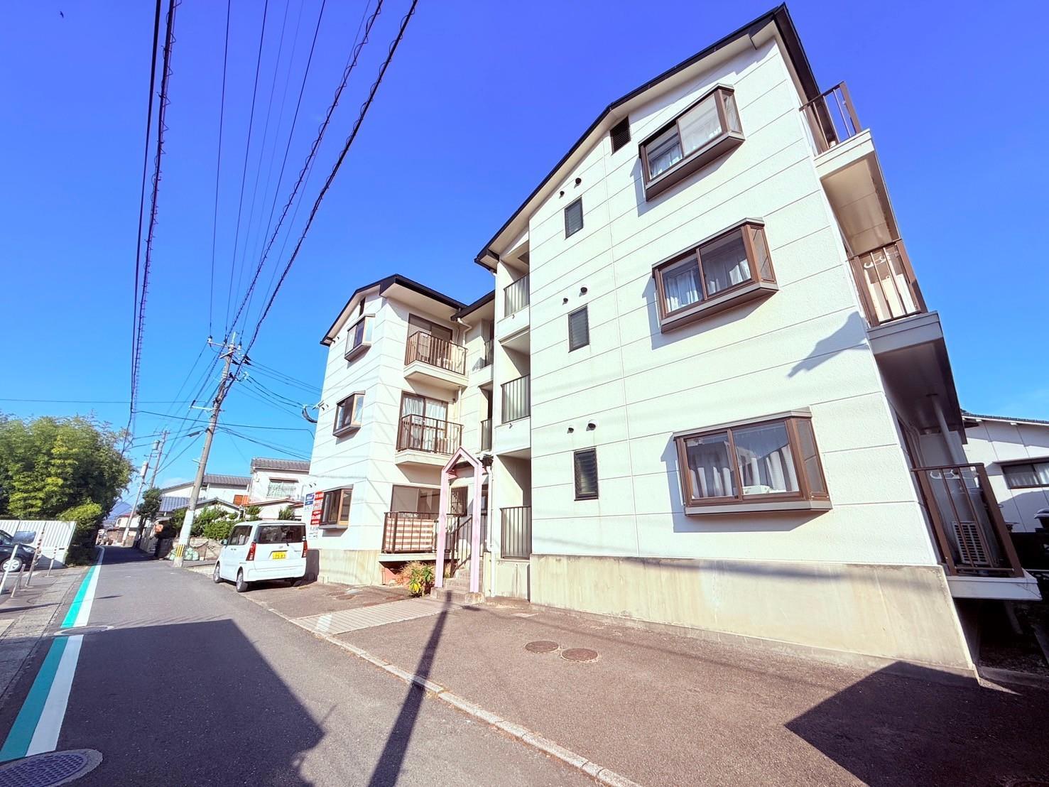 ぱれっと中須賀(1K/3階)