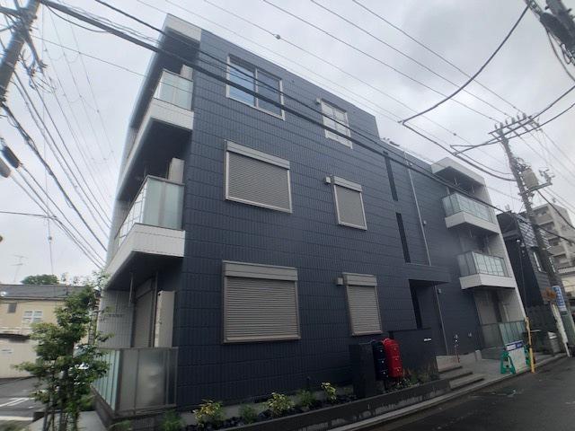 JOLIE MAISON
