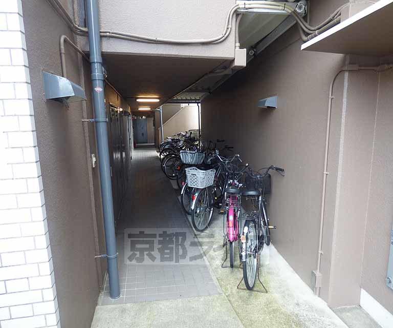 グランディール嵯峨