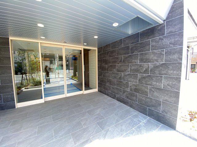 THE HUB MIYAKOJIMA