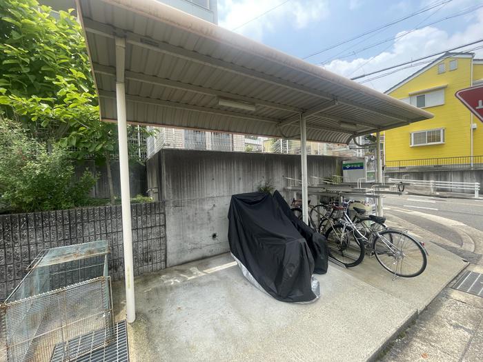クレスト植田