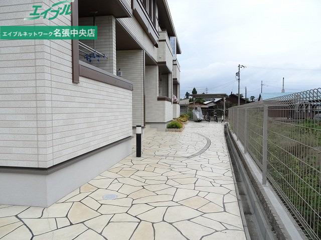 近鉄大阪線 名張駅 徒歩17分 2階建 築12年
