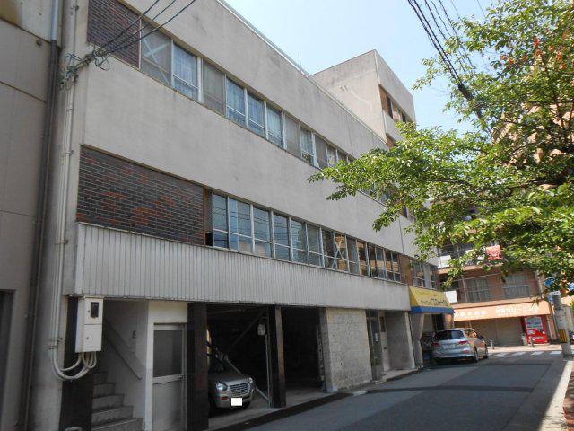 上本組ビル(1DK/4階)