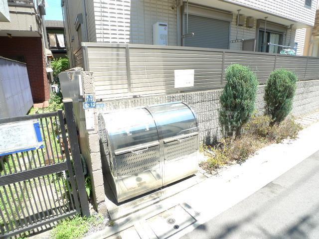 ファミールKメゾン