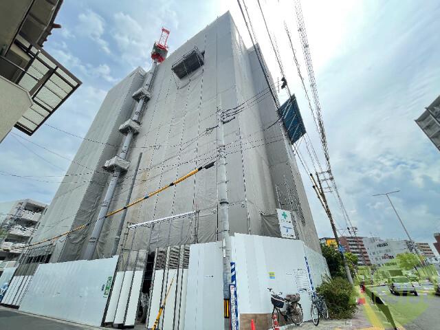セレニテ江坂エクラ