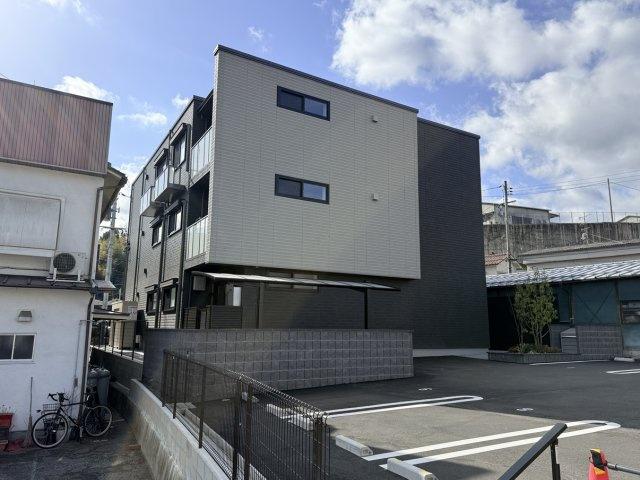 メゾンドノアール