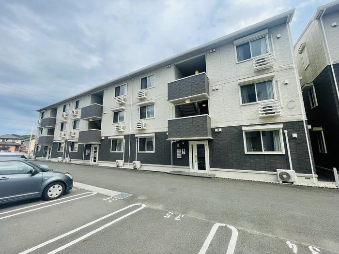 D-ROOM桜町 C棟