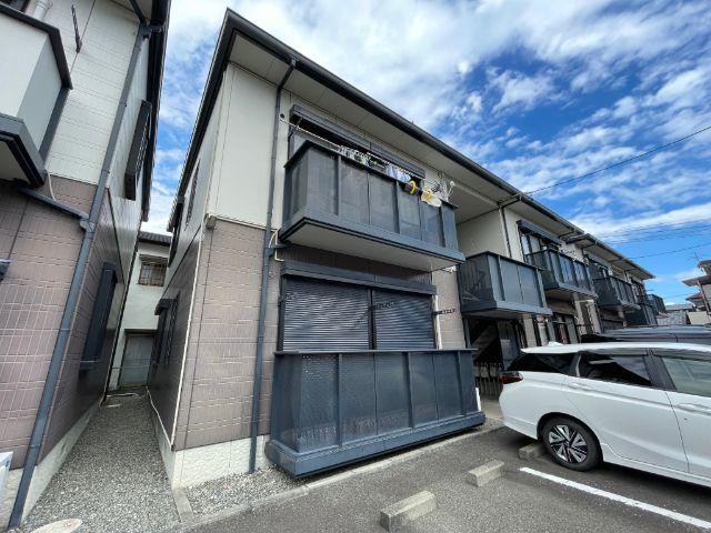 フローラ小鹿B