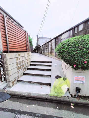 アゼリアひばり