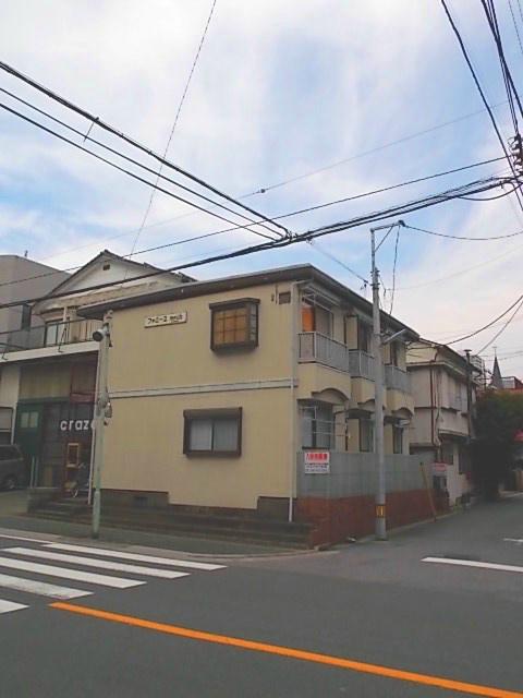 ファミーユモリタ