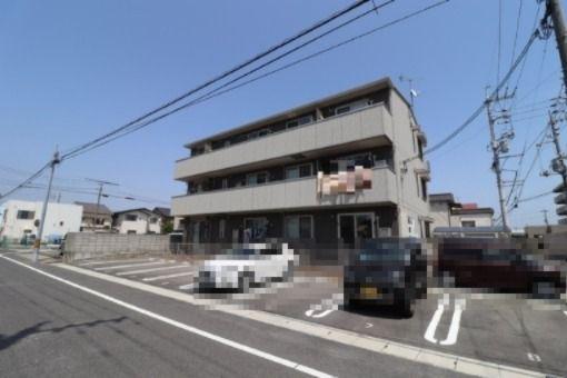 アンリ.D