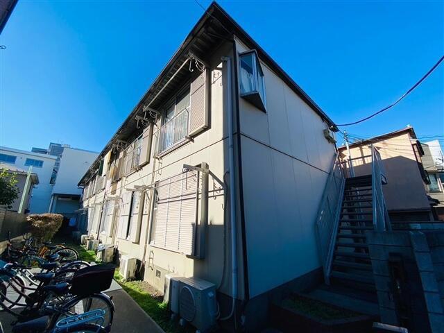 秀政ハイツ