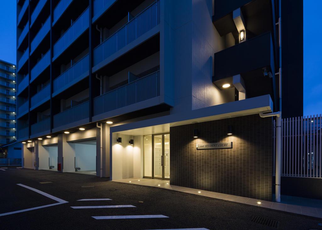 イースト STUDENT COURT