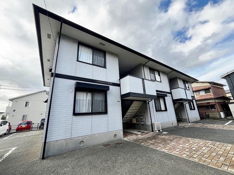 フローラ湯川B棟