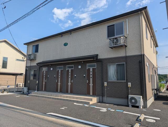 グリーンヒルズ吉岡B棟