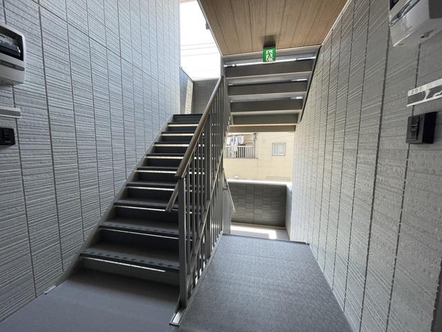 UP GOD HORIKIRI