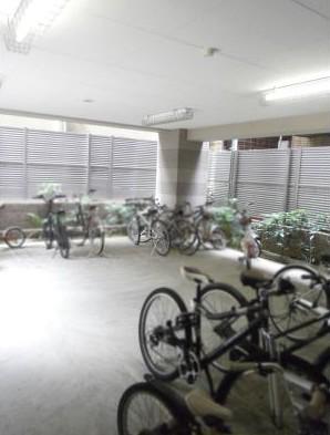 パークアクシス青山骨董道り