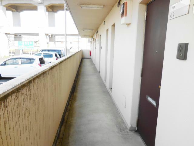 ＪＲ宇都宮線 小山駅 徒歩15分 3階建 築22年