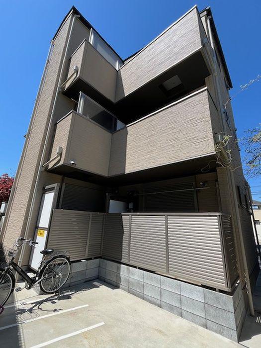 BESTSTAGE所沢松葉町