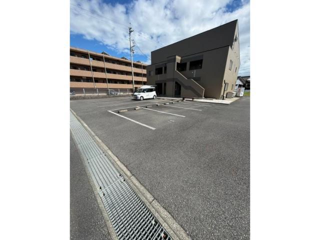 グレイスヴィラ広瀬 B棟