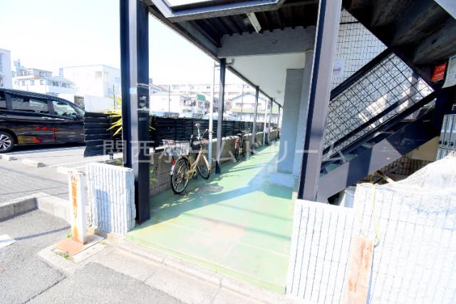 シャルル大和田