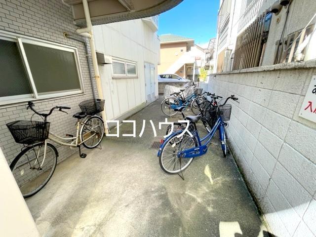 あけぼのSSビル4F
