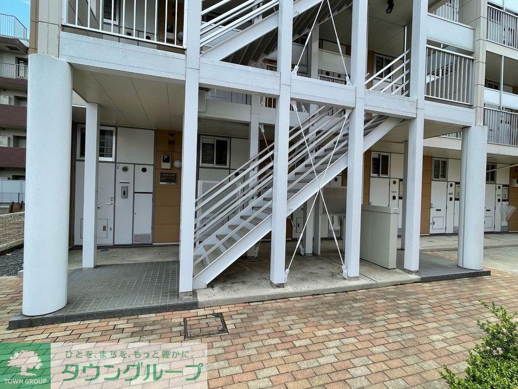 レオパレスツインスターコートII