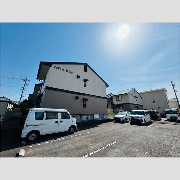 セジュール渋川A棟