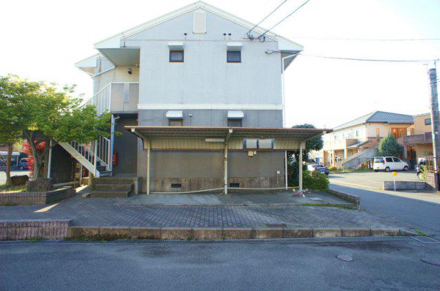グリーンタウン津留崎