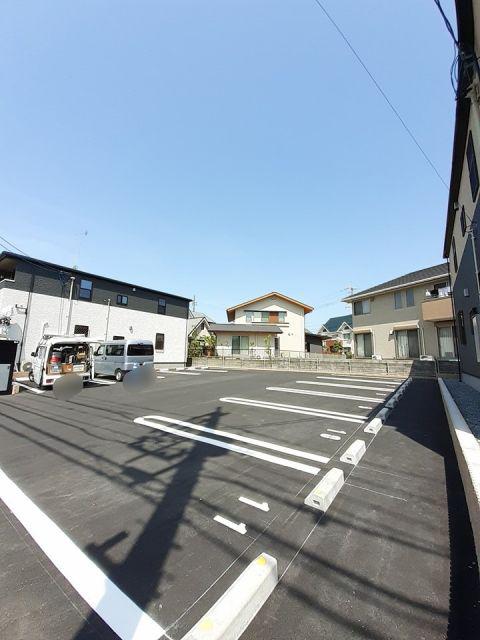 ラフレシール ノア I
