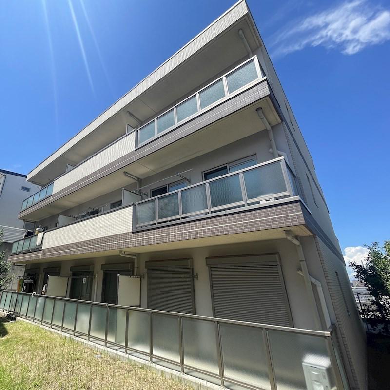 埼玉高速鉄道 戸塚安行駅 徒歩5分 3階建 築14年