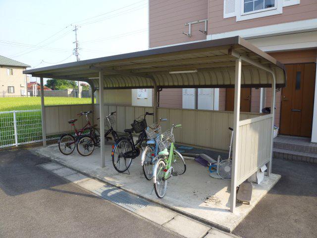 サニーフォレストII