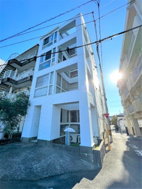 ヴィラ鏡川