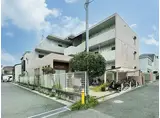 ヌヴェール市川