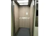 パリ・シャトー本町