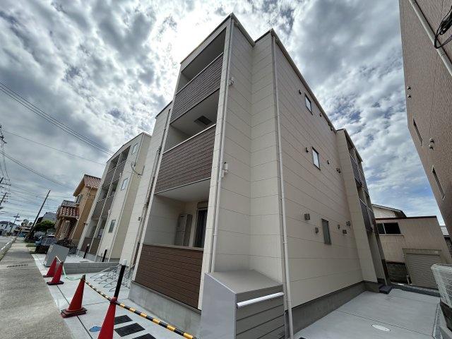 ジーメゾン西二見リュクス