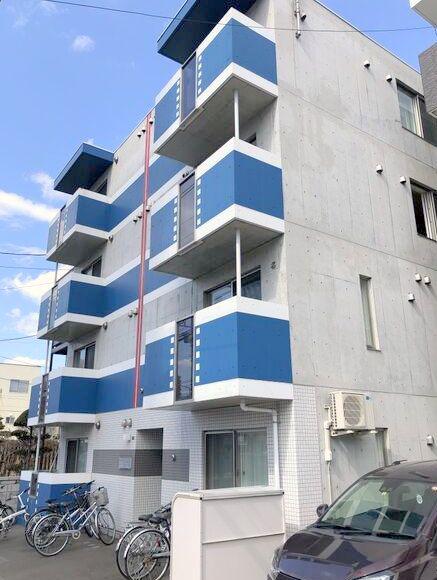 アジュール