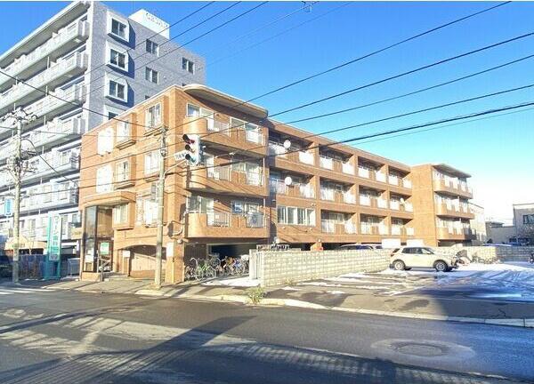 メープル月寒中央駅(2LDK/4階)