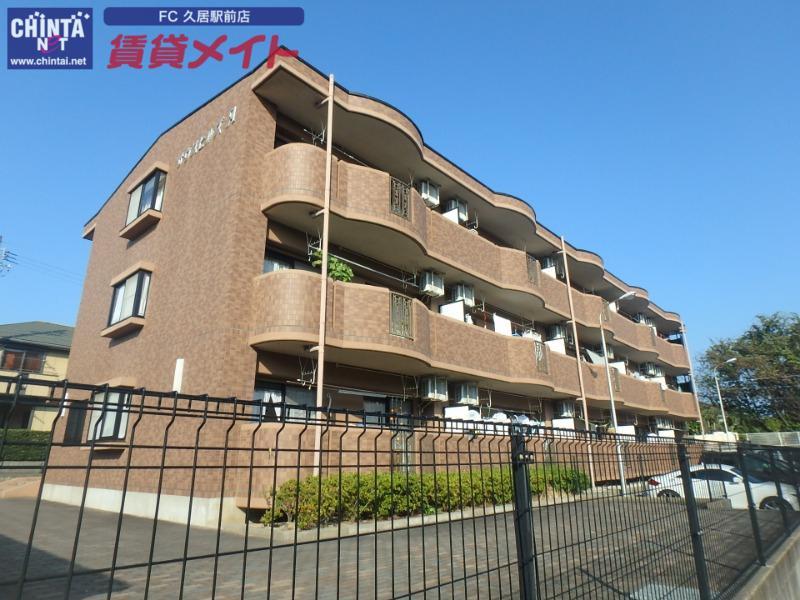 サウスヒルズA