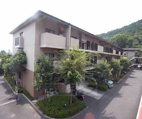 ハーティス山科御陵 A棟