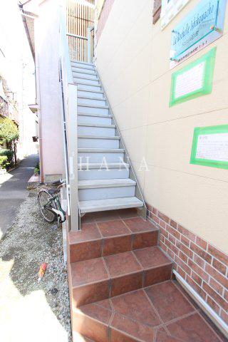 ラロシェル石川町