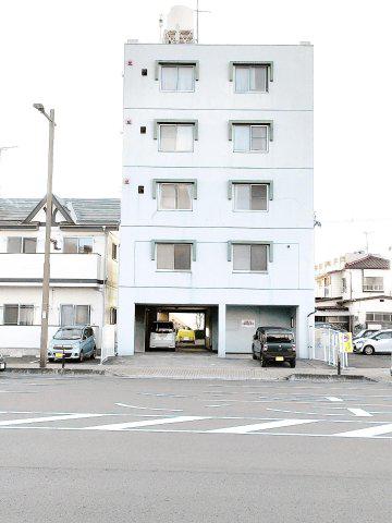 GRANLOUNGEAKAGIII(1K/2階)