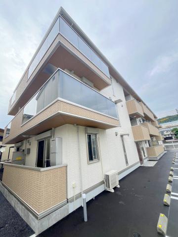 エレガンス パレス